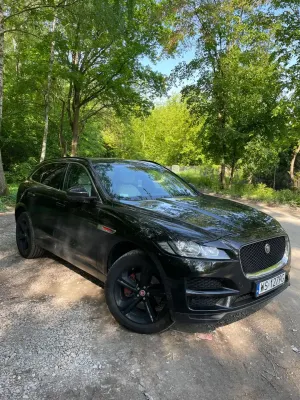 Jaguar F-Pace 2017