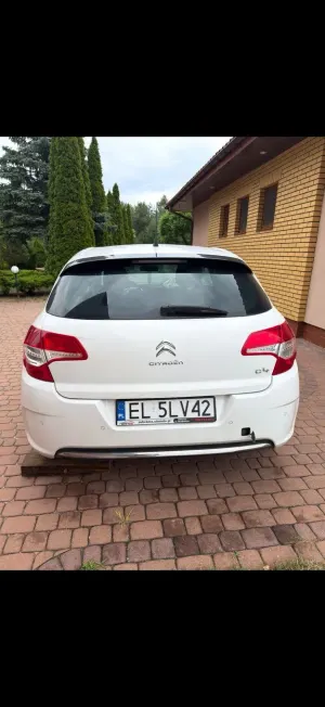 Citroën C4 II (2010-) 1.6 HDi Exclusive 2011