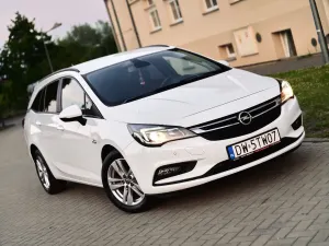 Opel Astra K (2015-2021) 1.6 CDTI Enjoy 2018