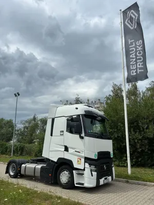 Renault T-series 2023