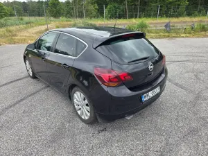 Opel Astra J (2009-2019) 1.6 T Sport 2011