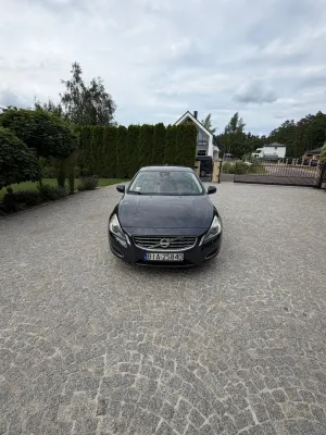 Volvo S60 II (2010-) 2.0T Powershift Summum 2010