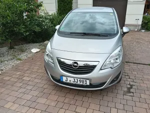 Opel Meriva II (2010-) 1.4 T Enjoy 2011