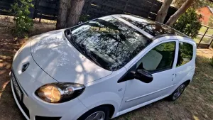 Renault Twingo II (2007-2014) 1.2 16V Night&Day 2010