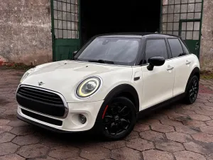Mini Cooper Classic Trim 2020