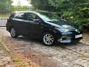 Toyota Auris II (2012-) 1.8 HSD Luna 2015