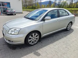 Toyota Avensis II (2003-2009) 2.0 VVT-i Prestige 2006