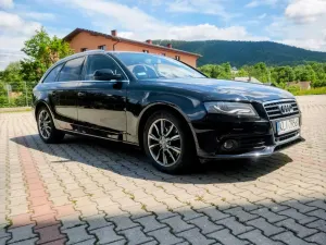 Audi A4 B8 (2007-2015) 2.0 TDI DPF multitronic Attraction 2009