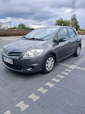 Toyota Auris I (2006-2012) 1.4 D-4D Active 2012