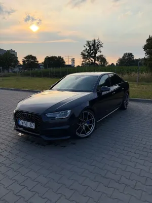 Audi A4 B9 (2015-) 2017
