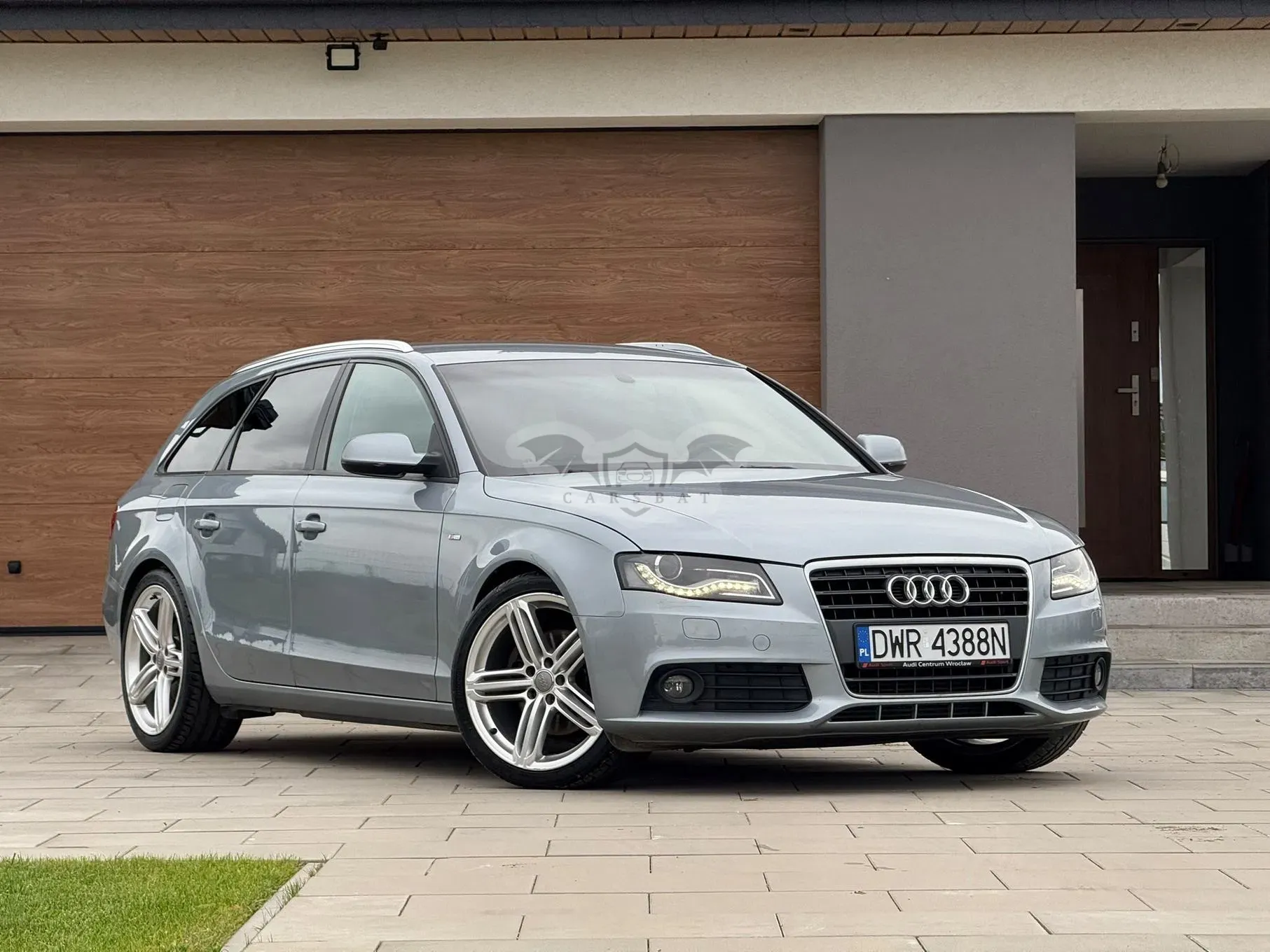 Audi A4 B8 (2007-2015) 2.0 TDI DPF S line Sportpaket (plus) 2010