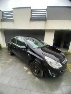 Opel Corsa D (2006-2014) 1.4 16V Sport 2011