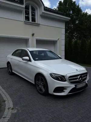 Mercedes-Benz E W213 (2016-2023) 220 d 4-Matic 9G-TRONIC 2017