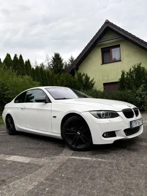 BMW 3 Series E90/E91/E92/E93 (2005-2012) 330d xDrive 2008