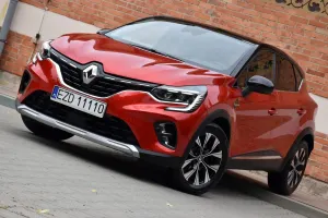 Renault Captur / QM3 II (2019-) E-TECH Full 145 TECHNO 2023