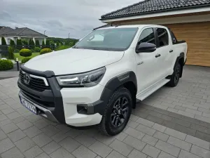 Toyota Hilux 2.8 D-4D Double Cab Invincible 4x4 2021