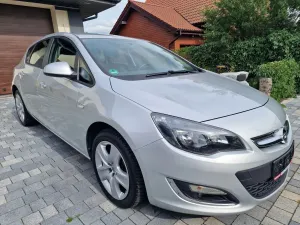 Opel Astra J (2009-2019) 1.4 Active 2013