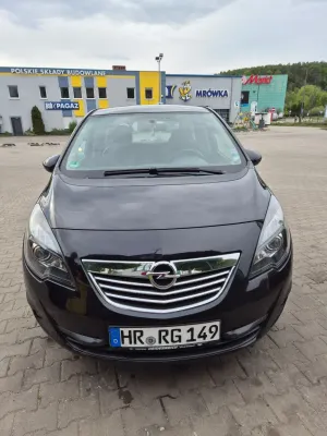 Opel Meriva II (2010-) 1.4 Innovation 2010