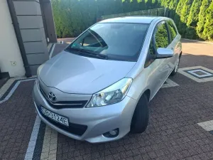 Toyota Yaris III (2011-2019) 1.0 Terra A/C 2012