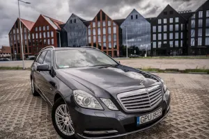 Mercedes-Benz E W212/W207 (2009-2016) 220 CDI DPF BlueEFFICIENCY 7G-TRONIC Elegance 2011