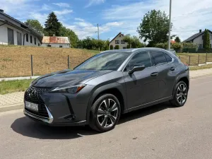 Lexus UX 250h 2023