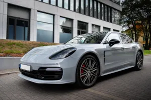 Porsche Panamera 4S Diesel 2017