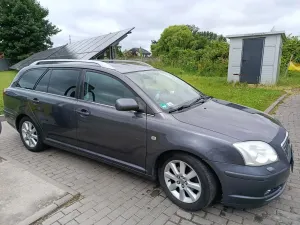 Toyota Avensis II (2003-2009) 1.8 VVT-i 2005
