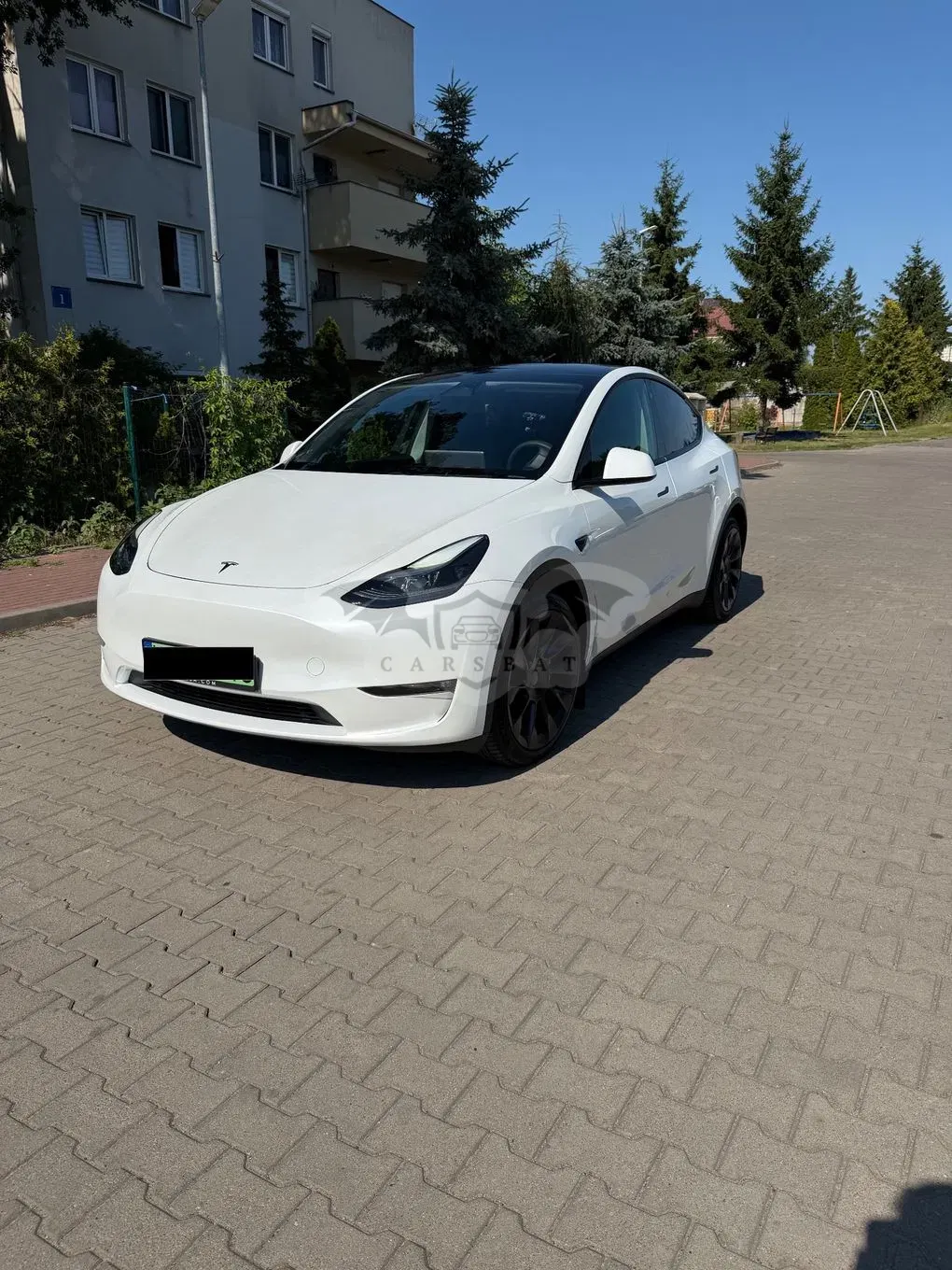 Tesla Model y 2023