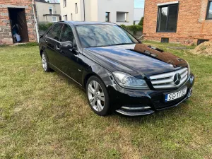 Mercedes-Benz C W204 (2007-2014) 250 CGI BlueEff Avantgarde 2012