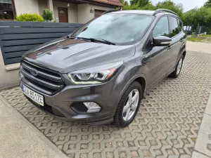 Ford Kuga II (2012-) 1.5 EcoBoost 2x4 ST-Line 2017