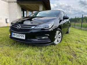 Opel Astra K (2015-2021) 1.4 T Enjoy S&S 2017