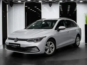 Volkswagen Golf VIII (2020-) 1.5 eTSI EVO Life DSG 2022