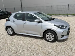 Toyota Yaris IV (2020-) Hybrid 1.5 Active 2024