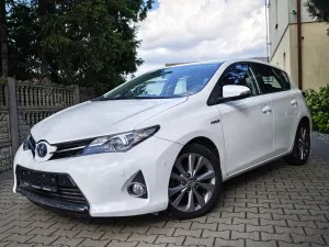 Toyota Auris II (2012-) 1.8 HSD Luna 2013