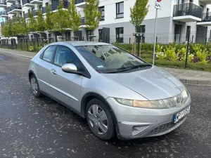 Honda Civic VIII (2006-2011) 1.8 Executive 2006