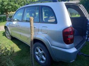 Toyota Rav4 II (2000-2005) 2.0 D-4D 4x4 2005