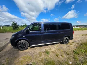 Volkswagen Transporter T5 L2H1 2011