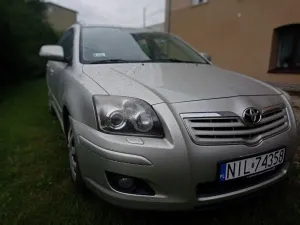 Toyota Avensis II (2003-2009) 1.8 VVT-i Sol 2006