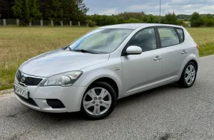 Kia Ceed I (2006-2012) 1.4 Comfort 2011