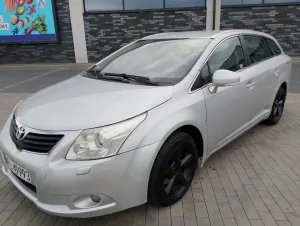 Toyota Avensis III (2009-) 2.0 D-4D Luna 2009