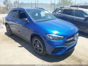 Mercedes-Benz GLA 250 4Matic 8G-DCT AMG Line 2025