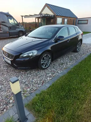 Volvo V40 II (2012-) D2 Summum 2015
