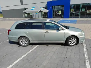 Toyota Avensis II (2003-2009) 1.8 VVT-i Terra 2003