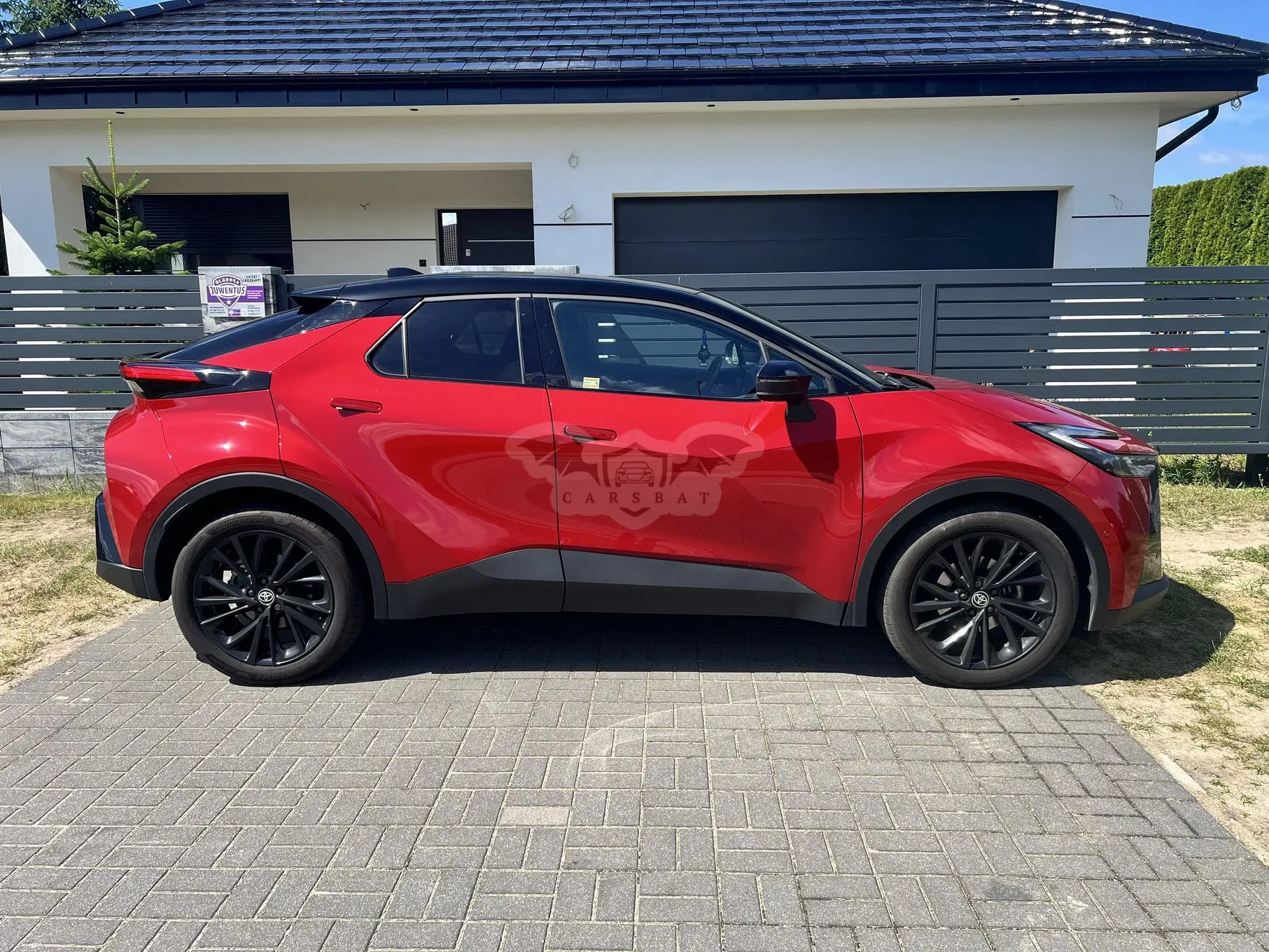 Toyota C-HR 2024