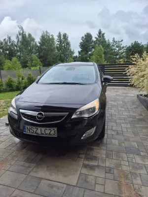 Opel Astra J (2009-2019) 1.7 CDTI Sport 2010
