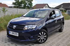 Dacia Sandero II (2012-2020) 1.2 16V 75 Celebration 2015