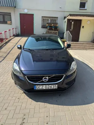 Volvo V40 II (2012-) D2 Drive-E Momentum 2015
