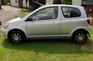 Toyota Yaris I (1999-2005) 2001