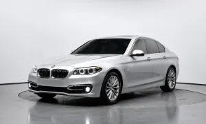 BMW 5 Series F10/F11 (2009-2017) 520d xDrive Luxury Line 2015