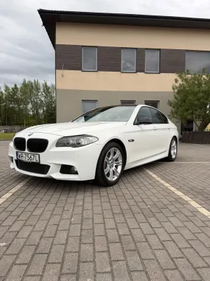 BMW 5 Series F10/F11 (2009-2017) 520d 2011